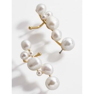 BaubleBar Soraida pearl ear crawler earrings NWT